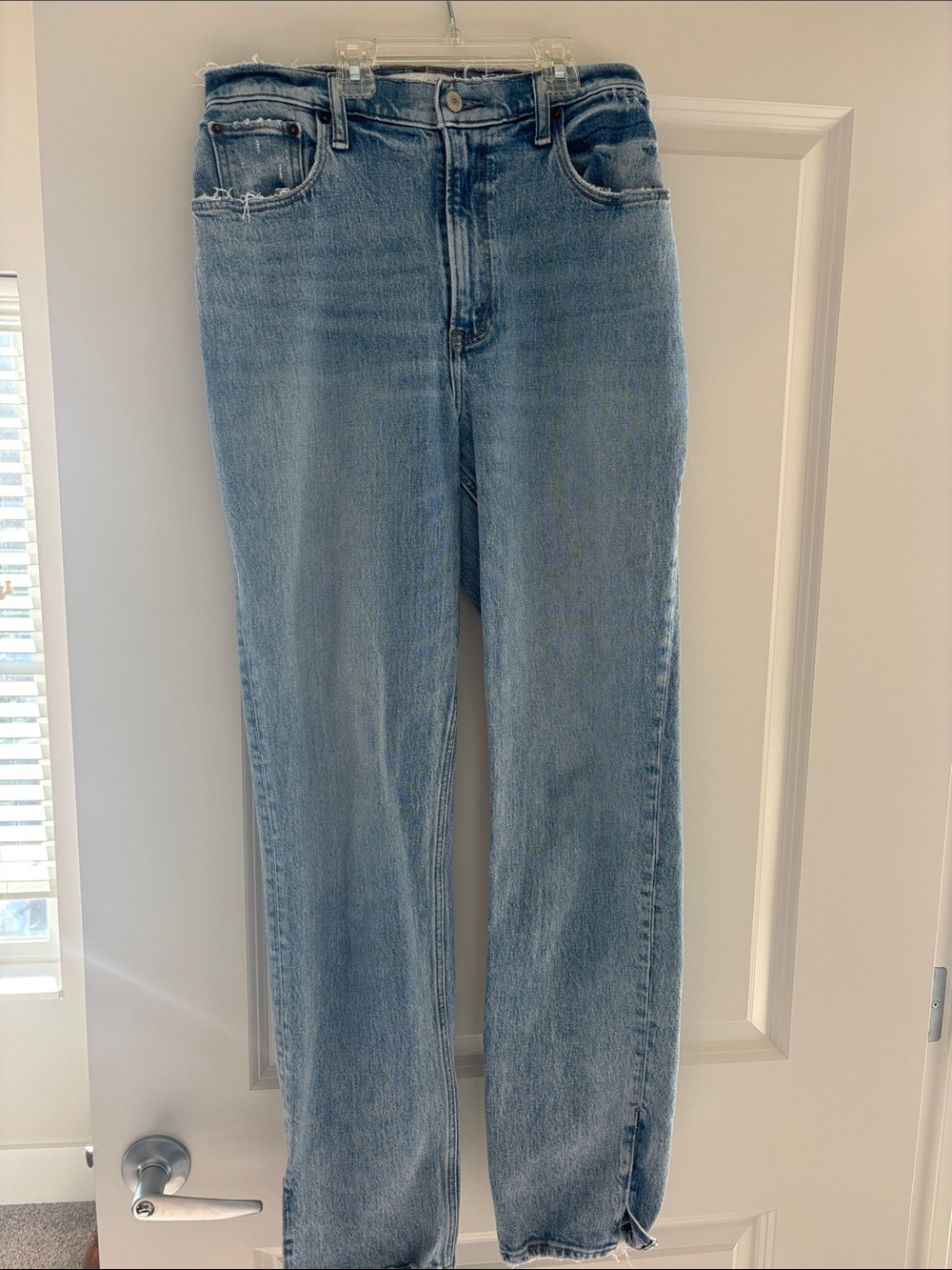 Abercrombie and Fitch Classic High-Rise Straight Leg Jeans - Light Blue